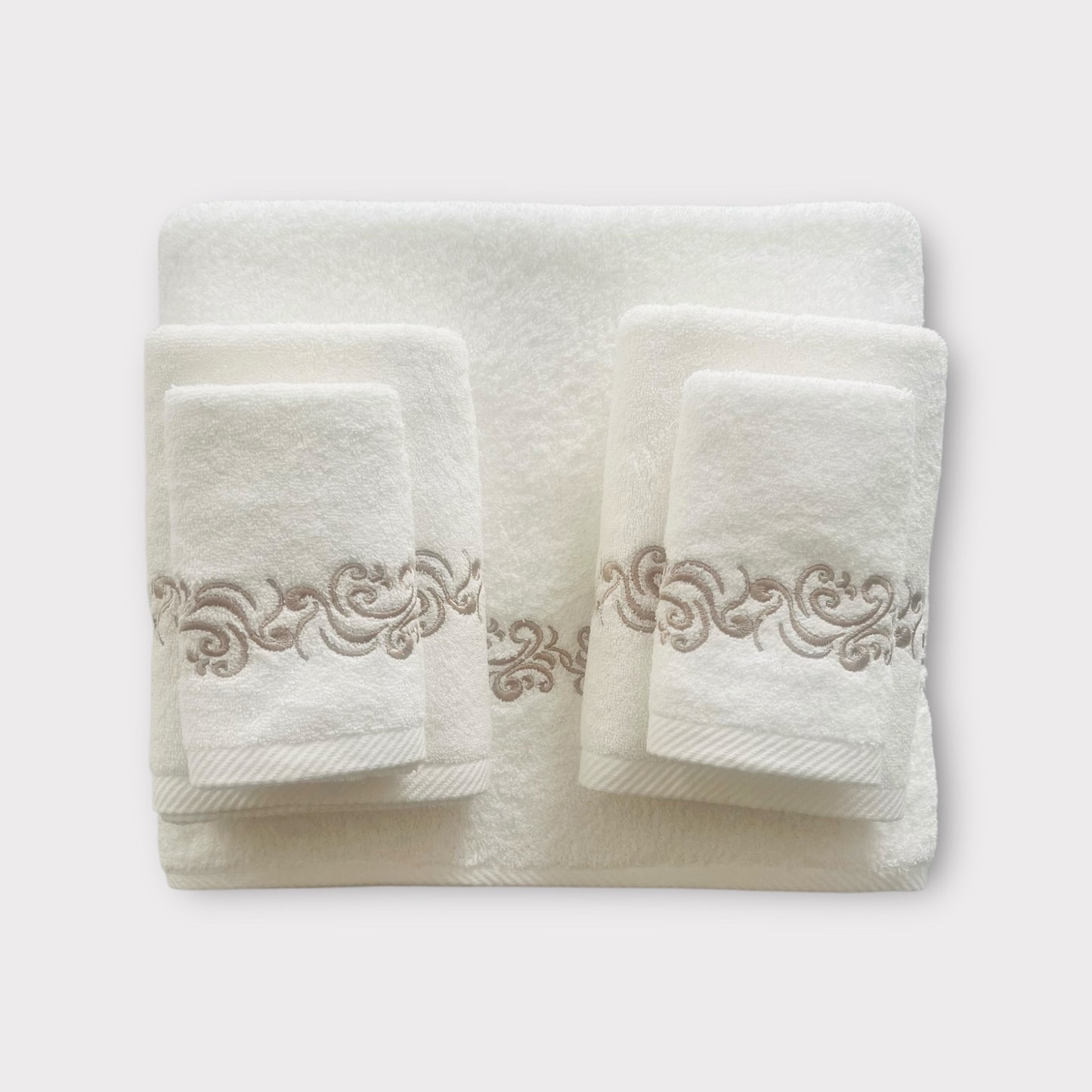 Whole Set Willow - Gold Thread on Light Cream