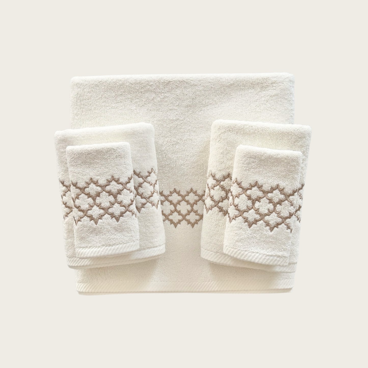 Whole Set Arabesque - Gold Thread on Light Cream