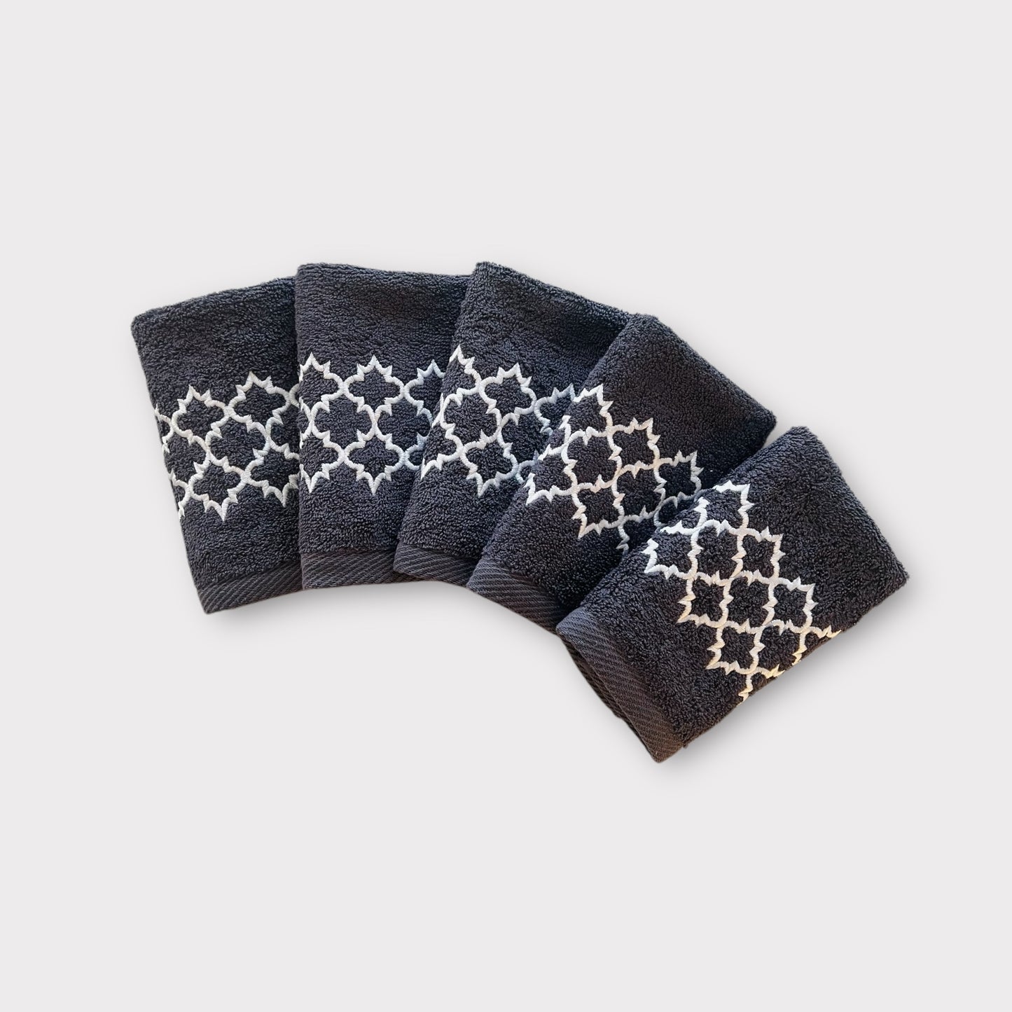 Guest Set Arabesque - White Thread on Darkest Grey