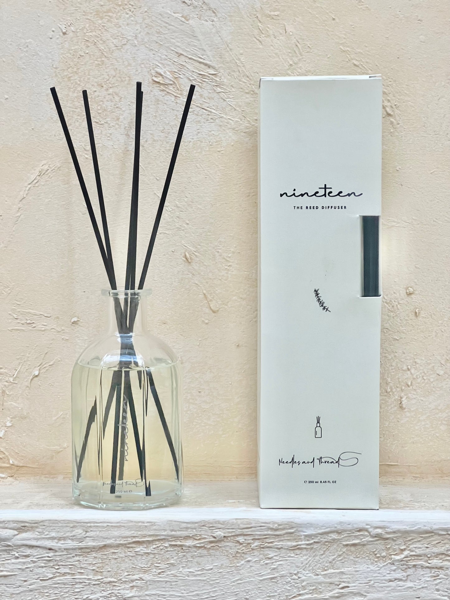 Reed Diffuser "nineteen"