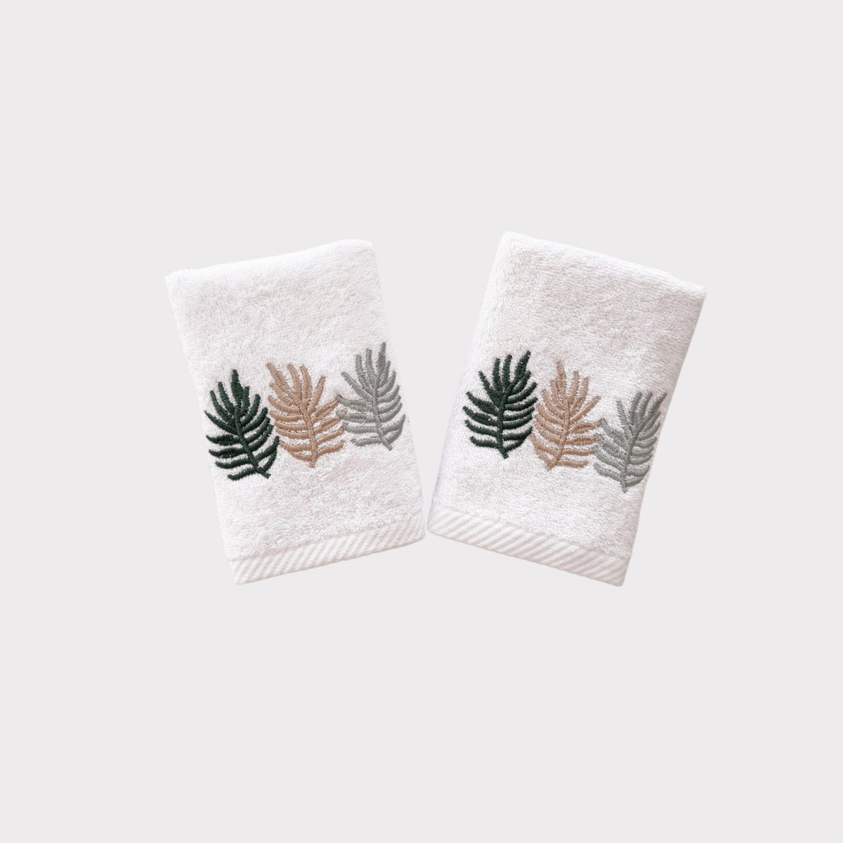 Guest Set 3 Leaves - Green Thread on White