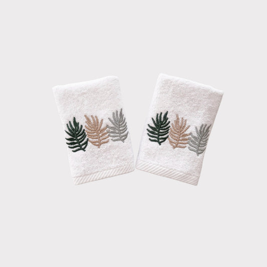 Guest Set 3 Leaves - Green Thread on White