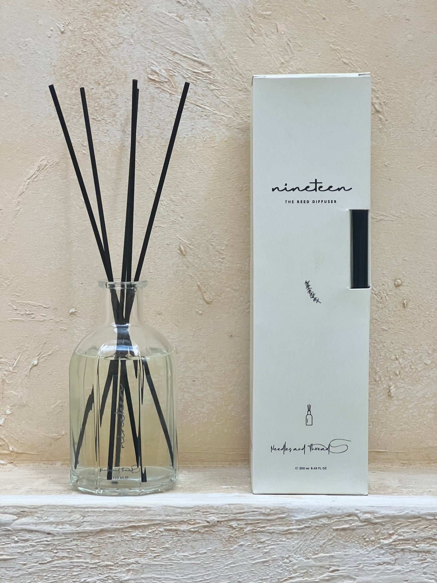 Reed Diffuser "nineteen"