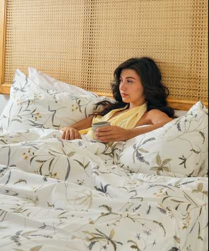 Duvet Set - Blue Kissed Petals