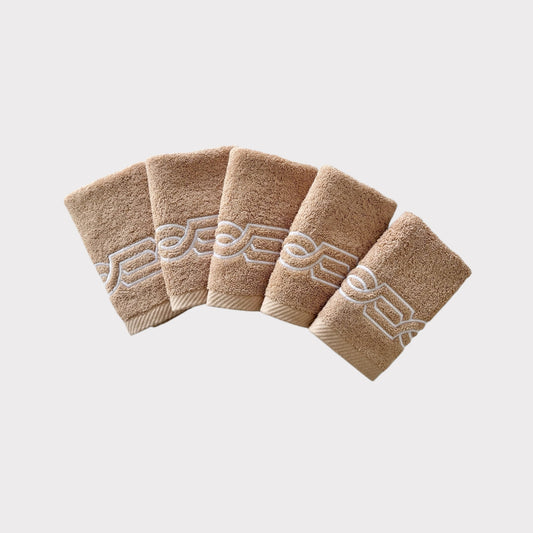 Guest Set Chains - White Thread on Beige