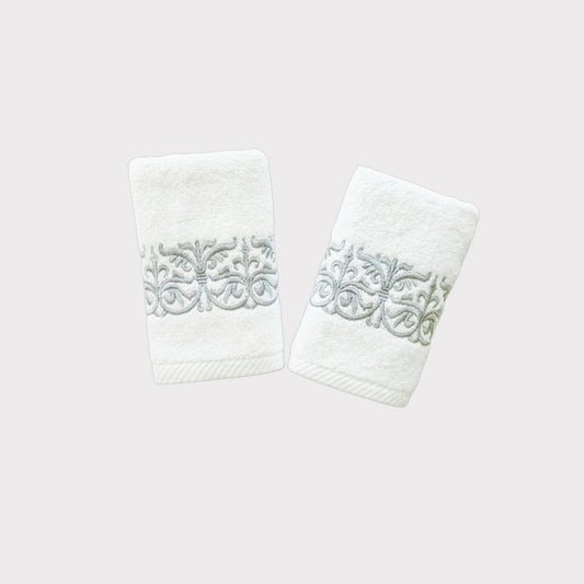 Guest Set Iron door - Silver Thread on White