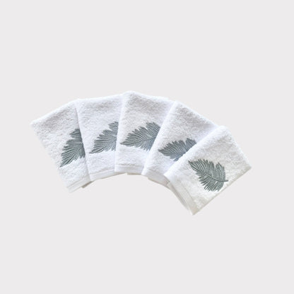 Guest Set Autumn - Silver Thread on White